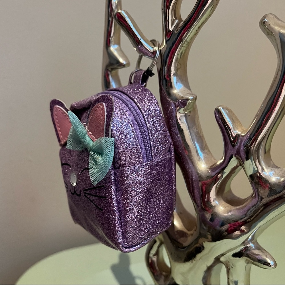 Keychain - Picture 2 of 7